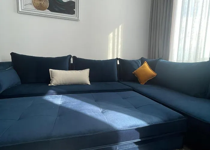 Maria's By Selectstay Durrës