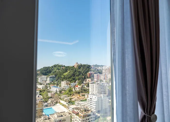 Maria's By Selectstay