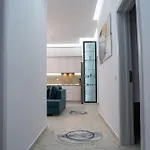 Maria's Seafront By Selectstay Apartment Durrës