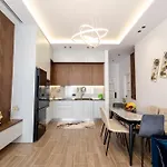 Maria's Seafront By Selectstay Apartment Durrës