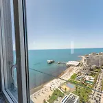 Maria's Seafront By Selectstay Durrës