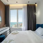 Apartment Maria's Seafront By Selectstay *
