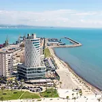 Maria's Seafront By Selectstay * Durrës