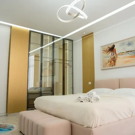 Maria's Seafront By Selectstay *