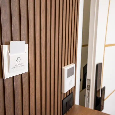 Maria's By Selectstay * Durrës