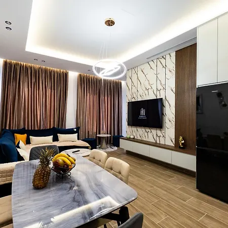 Maria's By Selectstay