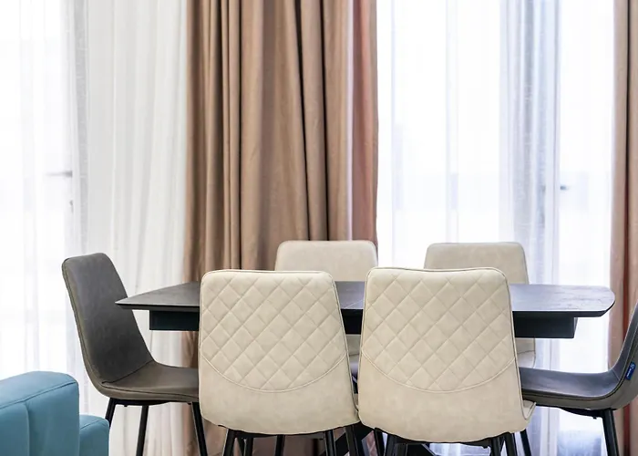 Maria's By Selectstay *