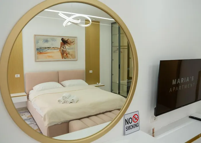 Maria's By Selectstay