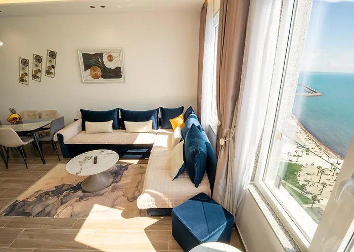 Maria's By Selectstay Durrës