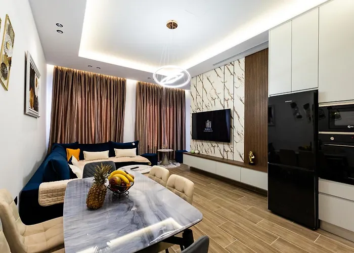 Maria's By Selectstay